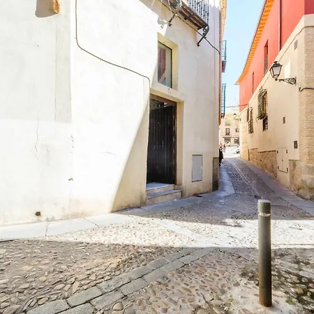 Apartament Con Patio Junto A La Catedral By Ap *