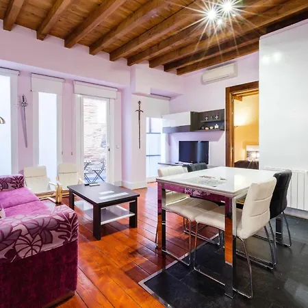 Apartamento Con Patio Junto A La Catedral By Ap Toledo